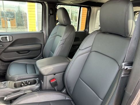 New 2026 Jeep Wrangler Sahara image 21