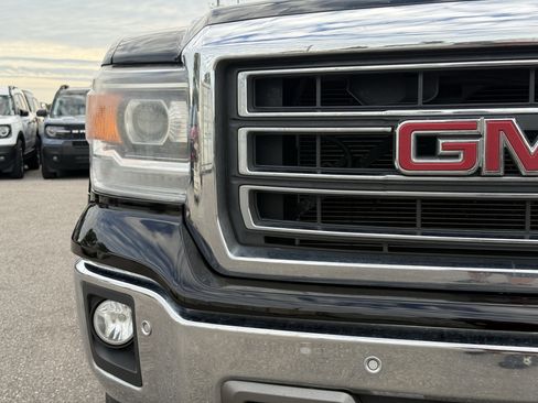 Used 2015 GMC Sierra 1500 SLT w/ SLT Crew Cab Value Package image 9