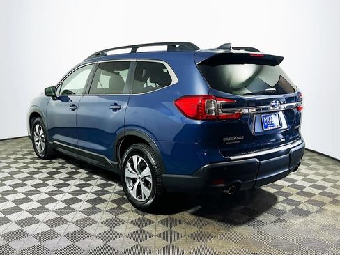 Used 2023 Subaru Ascent Premium w/ Convenience Package AWD/4WD image 5