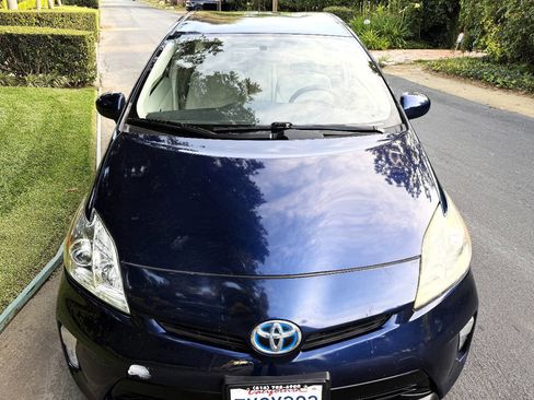 Used 2012 Toyota Prius Two FWD image 10