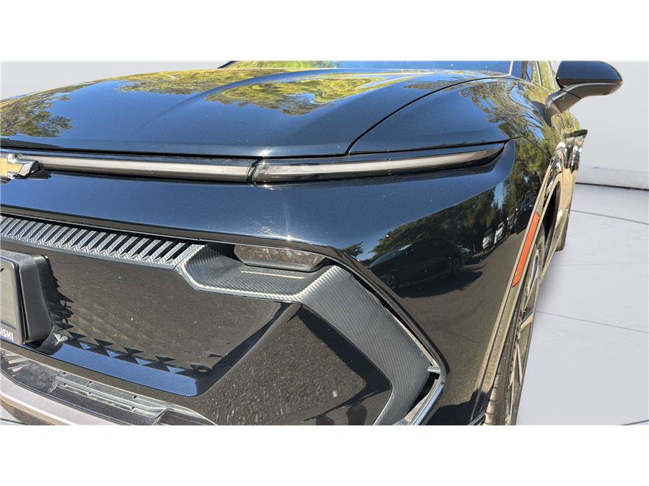 Used 2024 Chevrolet Equinox EV LT FWD image 10