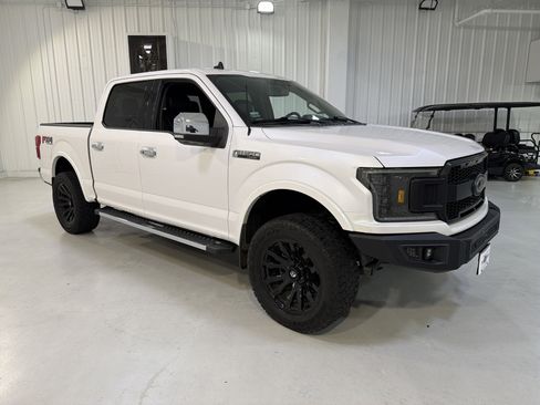 Used 2019 Ford F150 Lariat image 7