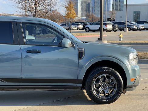 Used 2023 Ford Maverick XLT w/ XLT Luxury Package image 12