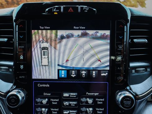 Used 2020 RAM 1500 Limited image 9