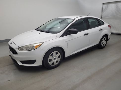 Used 2016 Ford Focus S FWD image 2