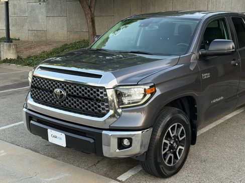 Used 2019 Toyota Tundra SR5 w/ TRD Off Road Package AWD/4WD image 9