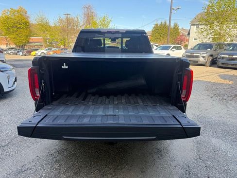 Used 2022 GMC Sierra 1500 Denali w/ Denali Reserve Package AWD/4WD image 5
