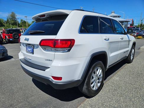 Used 2021 Jeep Grand Cherokee Laredo w/ Protech Group AWD/4WD image 5