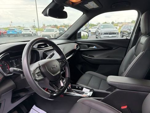 Used 2021 Chevrolet TrailBlazer RS w/ Convenience Package image 6