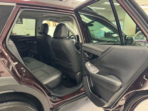 Used 2023 Subaru Outback Touring XT AWD/4WD image 21