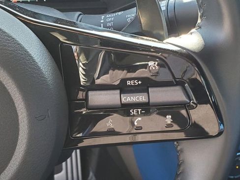 Certified 2024 Nissan Z Performance w/ Floor Mat Package image 17