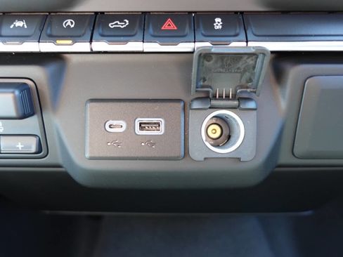 Used 2024 GMC Sierra 1500 Pro w/ Graphite Edition image 44