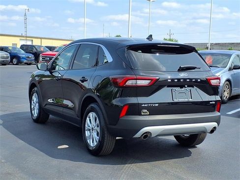 Used 2023 Ford Escape Active image 5