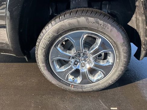 New 2026 RAM 1500 Big Horn AWD/4WD image 7