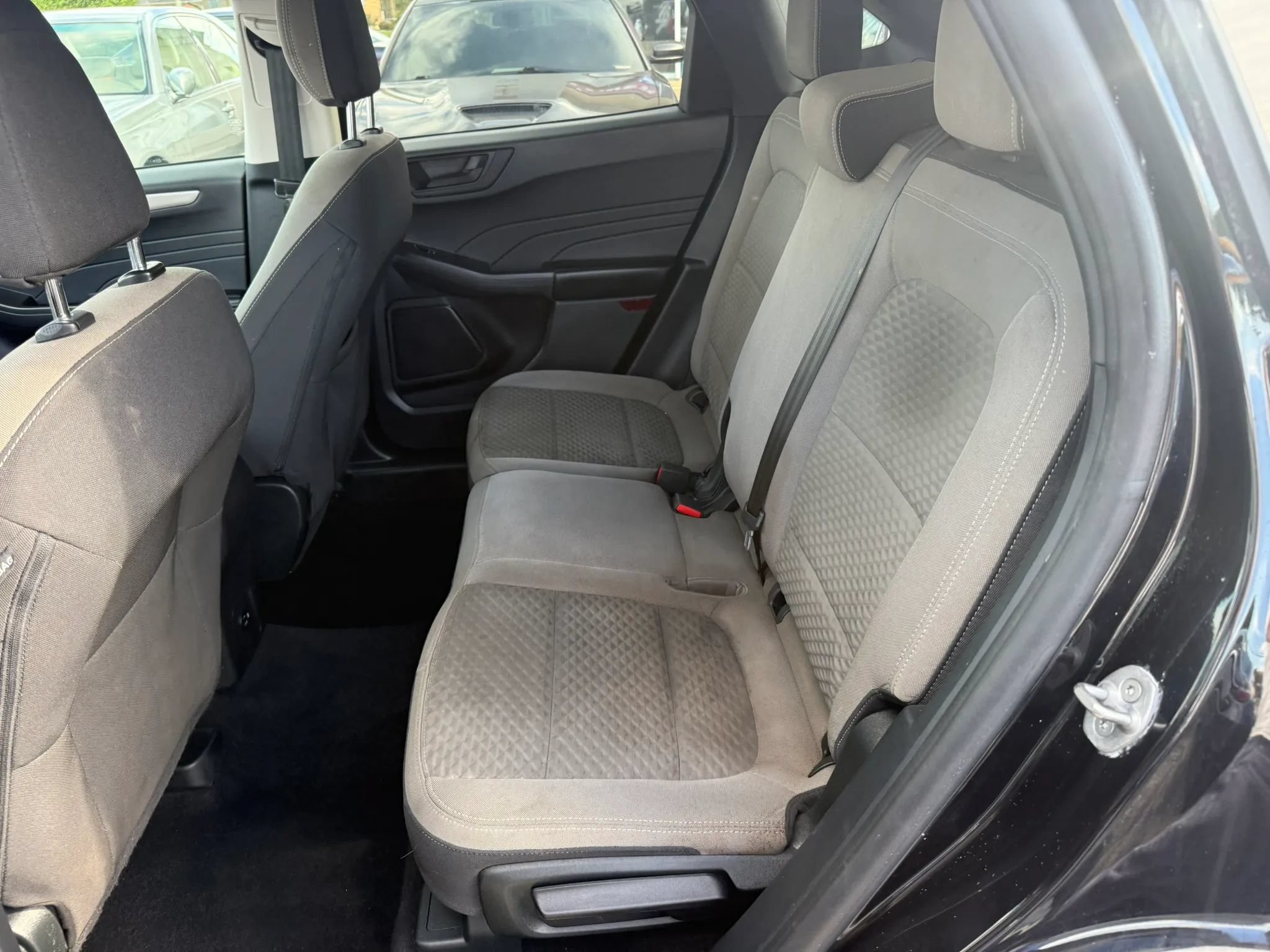 Used 2022 Ford Escape SE FWD image 17
