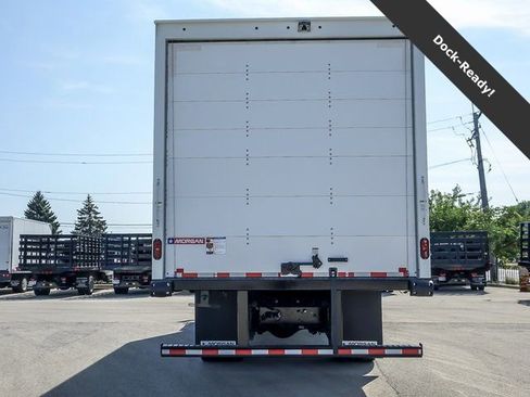New 2024 Chevrolet Low Cab Forward 7500XD RWD image 4