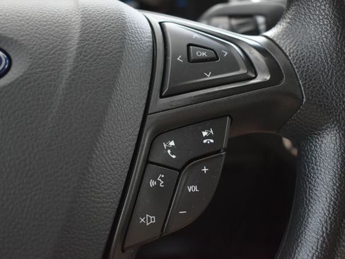 Used 2024 Ford Edge SE AWD/4WD image 19