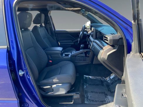 Used 2024 Toyota Tacoma SR5 image 15