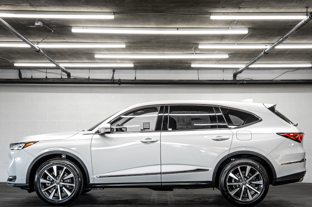New 2026 Acura MDX w/ Technology Package AWD/4WD image 2