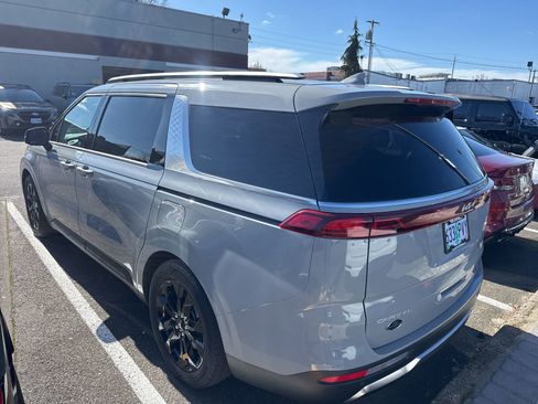 Certified 2024 Kia Carnival SX Prestige image 34