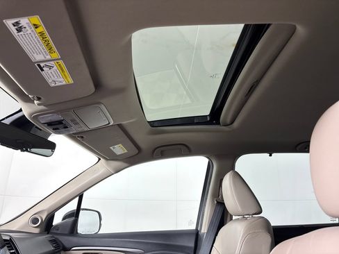 Used 2019 Honda Pilot EX-L image 32