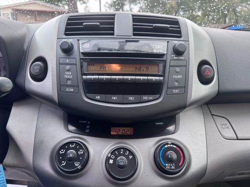 Used 2006 Toyota RAV4 2WD image 18