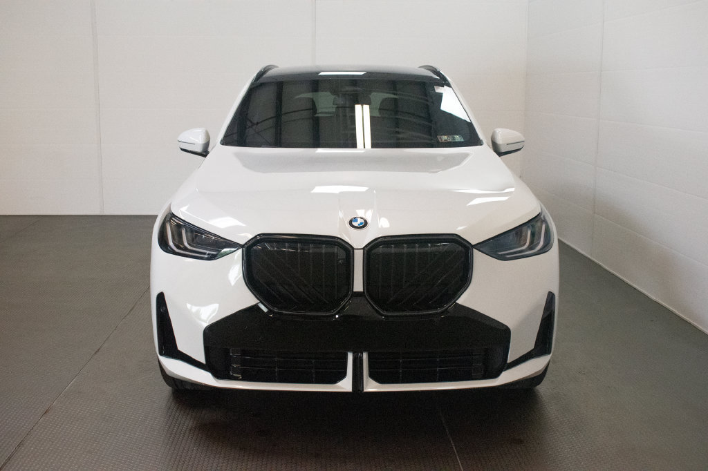 New 2026 BMW X3 xDrive30i w/ Premium Package AWD/4WD image 2