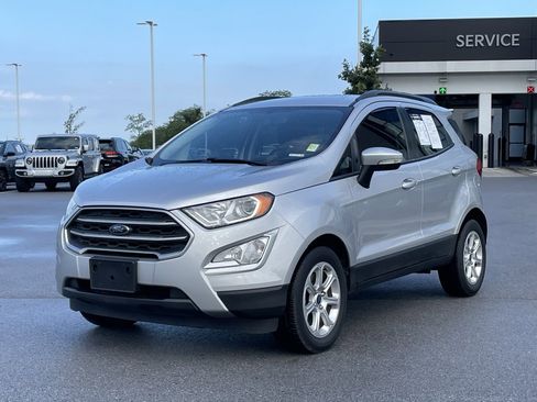 Used 2021 Ford EcoSport SE image 4