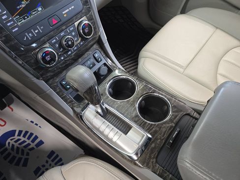 Used 2014 Buick Enclave Leather FWD image 27