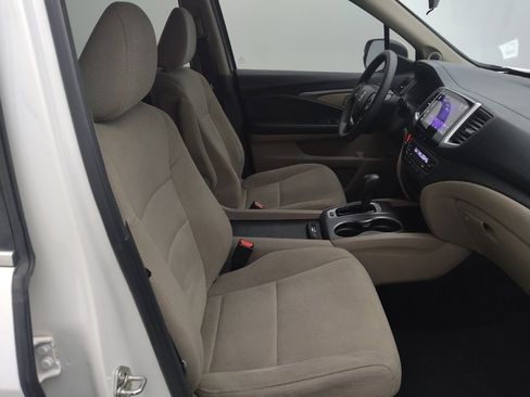 Used 2018 Honda Pilot EX image 21