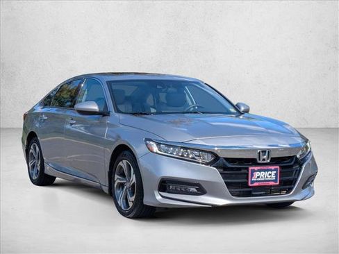 Used 2020 Honda Accord EX image 3