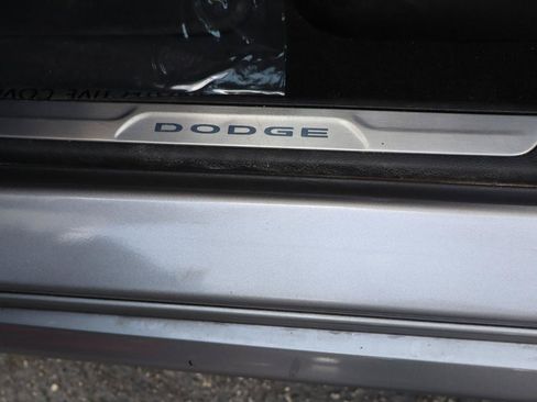 Used 2020 Dodge Durango R/T w/ Technology Group RWD image 31