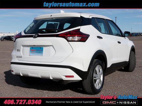 Used 2023 Nissan Kicks S image 5