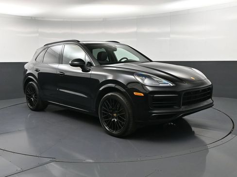 Certified 2023 Porsche Cayenne Platinum Edition AWD/4WD image 10