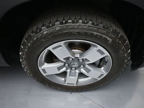 Certified 2025 Honda Ridgeline RTL image 13