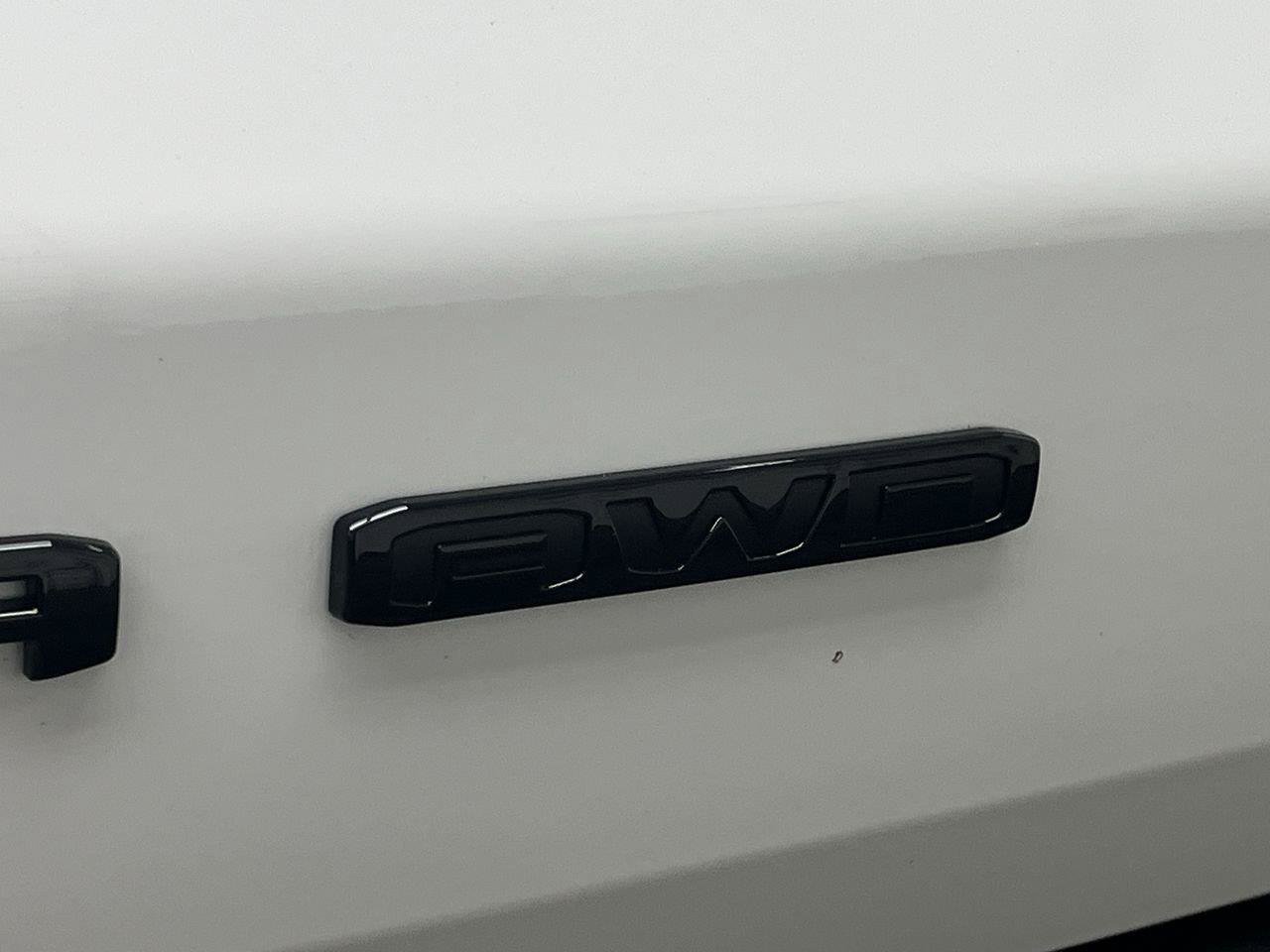 Used 2026 GMC Acadia Elevation w/ Black Edition AWD/4WD image 35