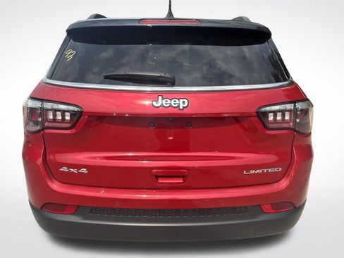 Used 2025 Jeep Compass Limited AWD/4WD image 13