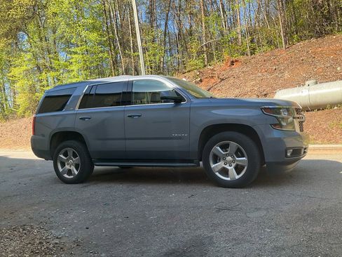 Used 2016 Chevrolet Tahoe LT w/ Luxury Package image 4