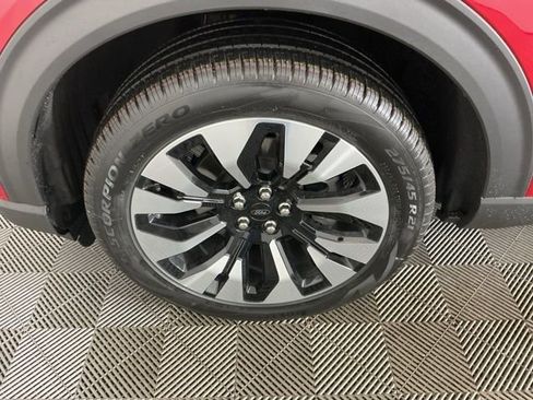 New 2026 Ford Explorer Platinum w/ LUX Leather Package image 34