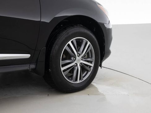 Used 2019 INFINITI QX60 Luxe w/ Essential Package image 18