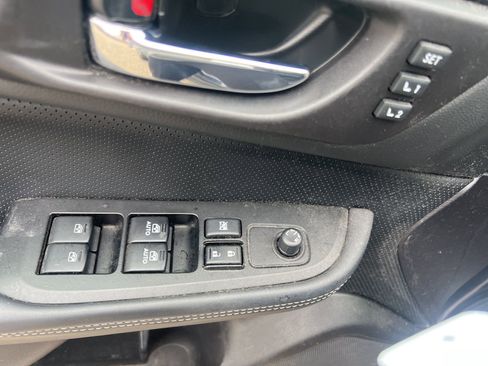 Used 2017 Subaru Outback 2.5i Limited image 23