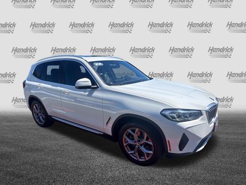 Used 2022 BMW X3 xDrive30i w/ Convenience Package AWD/4WD image 2