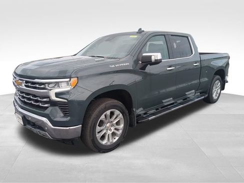 Used 2025 Chevrolet Silverado 1500 LTZ w/ Max Trailering Package AWD/4WD image 1