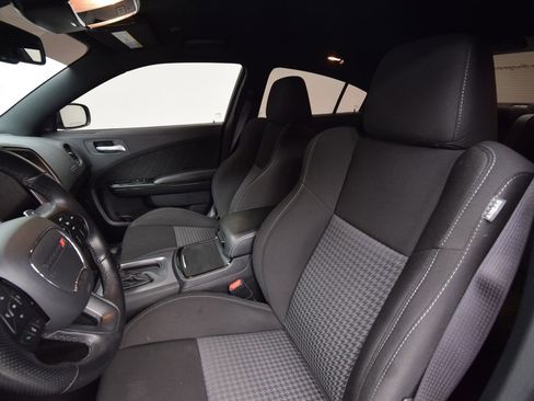 Used 2021 Dodge Charger R/T w/ Harman/Kardon Audio Group image 19