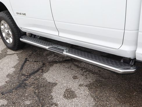 Used 2024 RAM 2500 Big Horn image 15