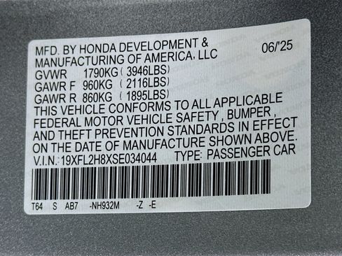 Used 2025 Honda Civic Sport image 12