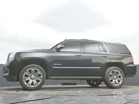 Used 2016 GMC Yukon Denali w/ Open Road Package AWD/4WD image 30