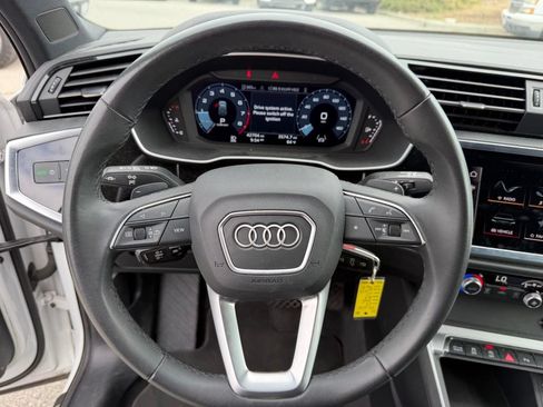 Used 2025 Audi Q3 2.0T Premium AWD/4WD image 11
