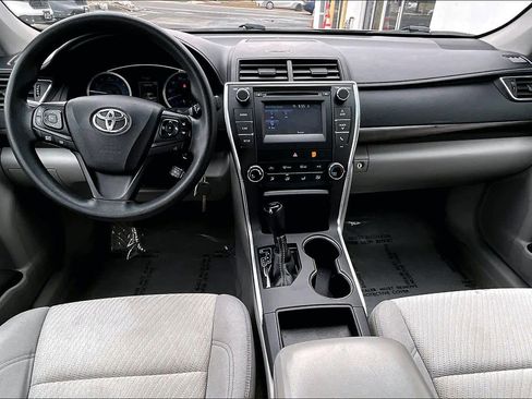 Used 2016 Toyota Camry LE w/ Protection Package (Q2) image 15
