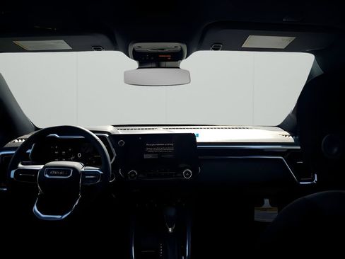 New 2026 GMC Canyon Elevation w/ Convenience Package image 32